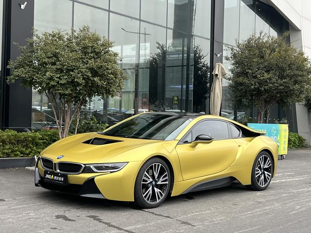 BMW i8