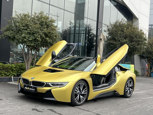 BMW i8