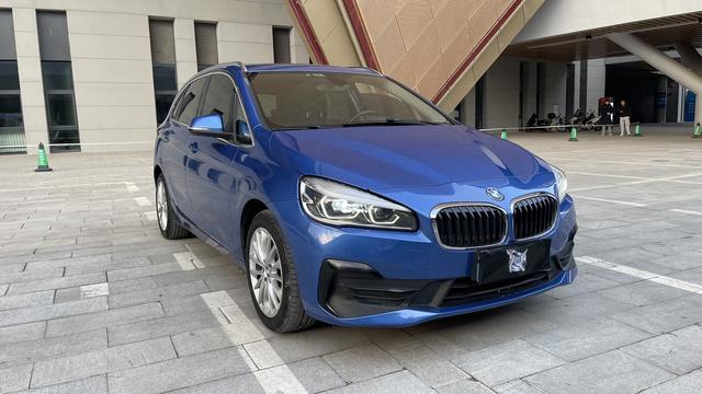 BMW 2 series station wagon