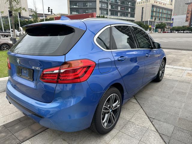 BMW 2 series station wagon