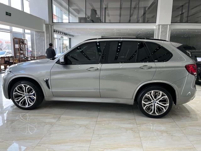 BMW X5M