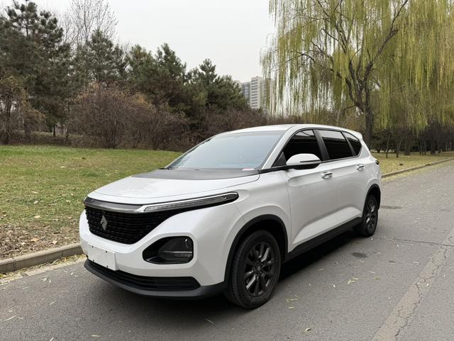 Baojun RM-5