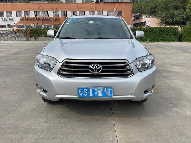 Toyota Highlander (imported)