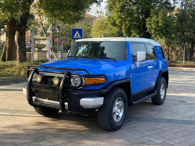 Toyota FJ Cruiser