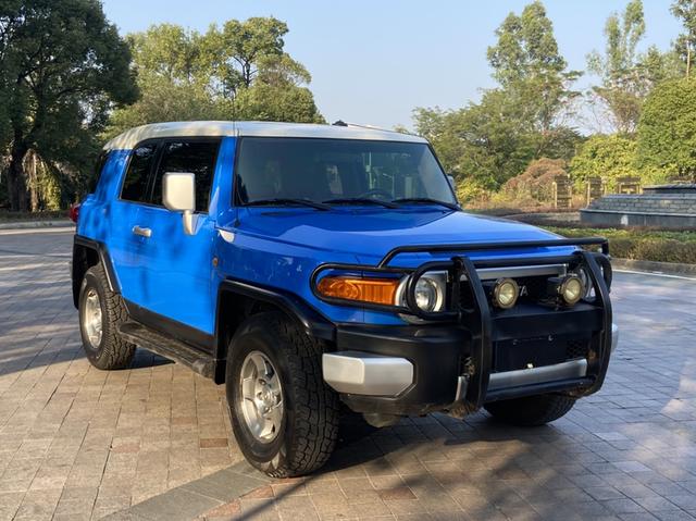 Toyota FJ Cruiser