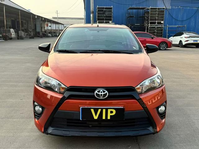 Toyota YARiS L to dazzle