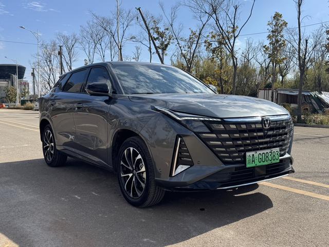 Changan UNI-Z PHEV