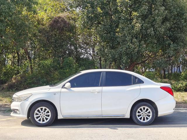 GAC Trumpchi GA3S Vision