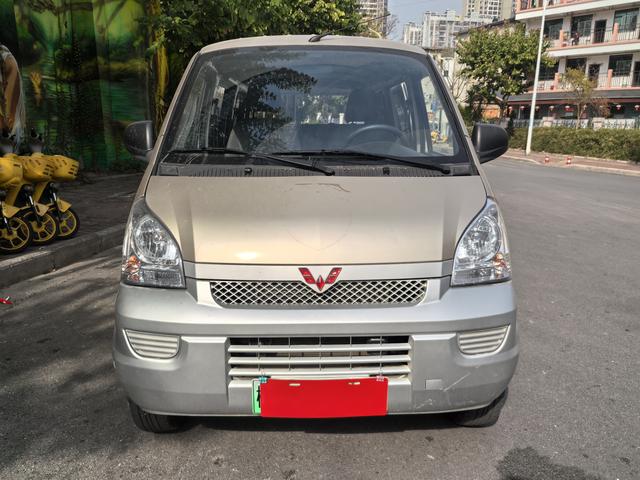 Wuling Rongguang EV