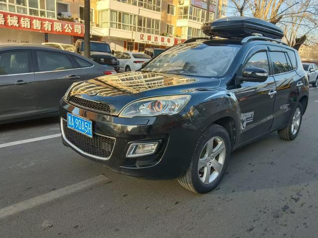 Geely Haoqing SUV