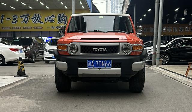 Toyota FJ Cruiser