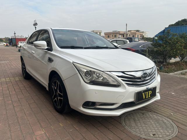 BYD G5