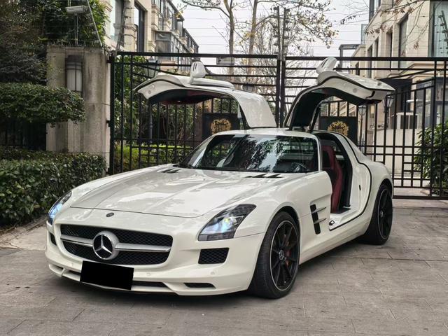 Mercedes-Benz SLS-Class AMG