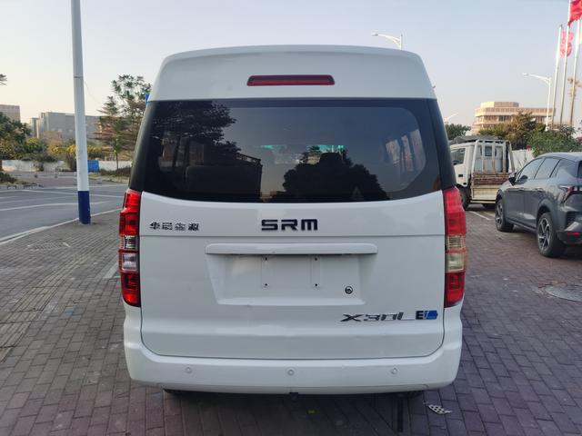 SRM Xinyuan Hiace EV