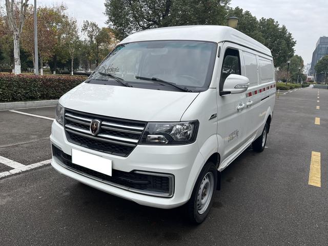 Jinbei New Hiace EV