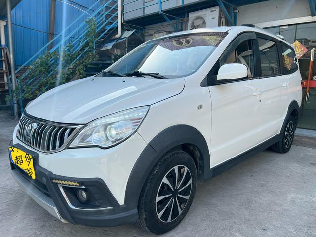 BAIC Weiwang M30