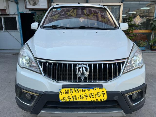 BAIC Weiwang M30