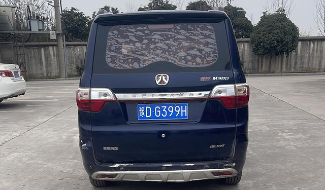 BAIC Weiwang M30