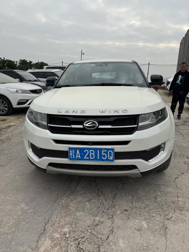 Lu Feng Landwind X7