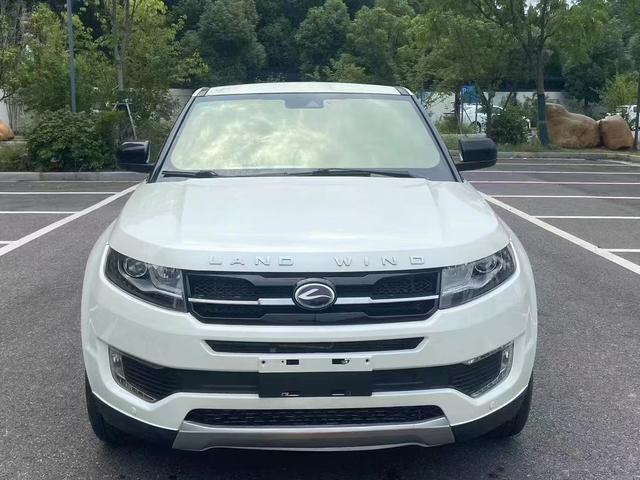 Lu Feng Landwind X7