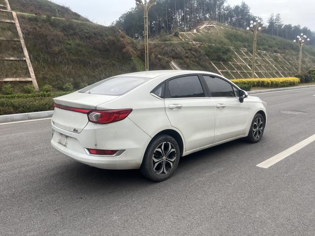 BAIC Changhe A6