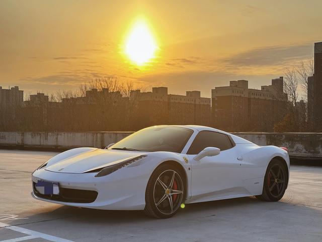 Ferrari 458