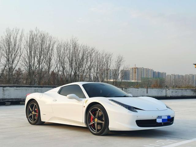 Ferrari 458