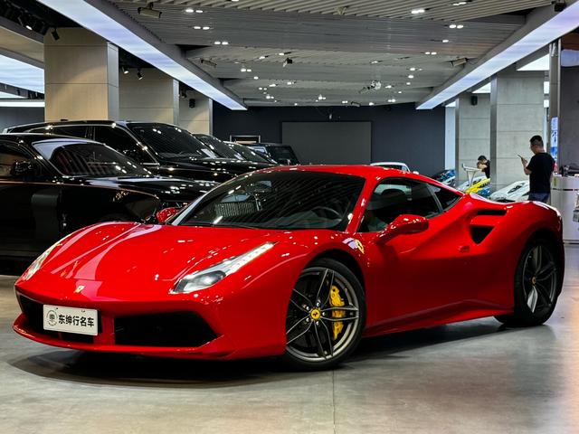 Ferrari 488