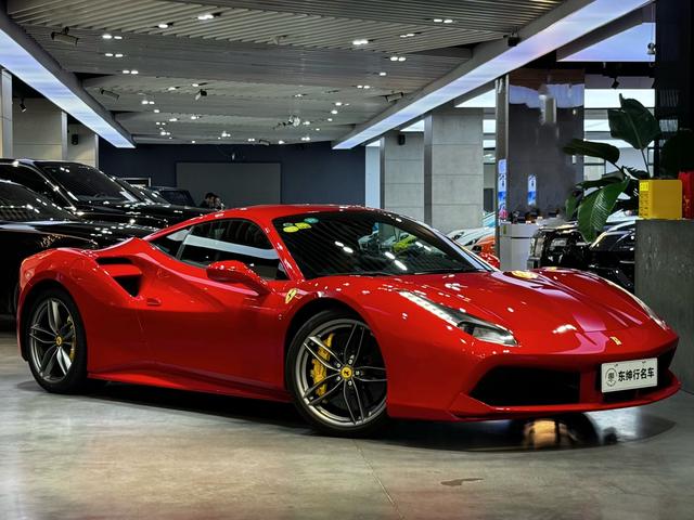 Ferrari 488