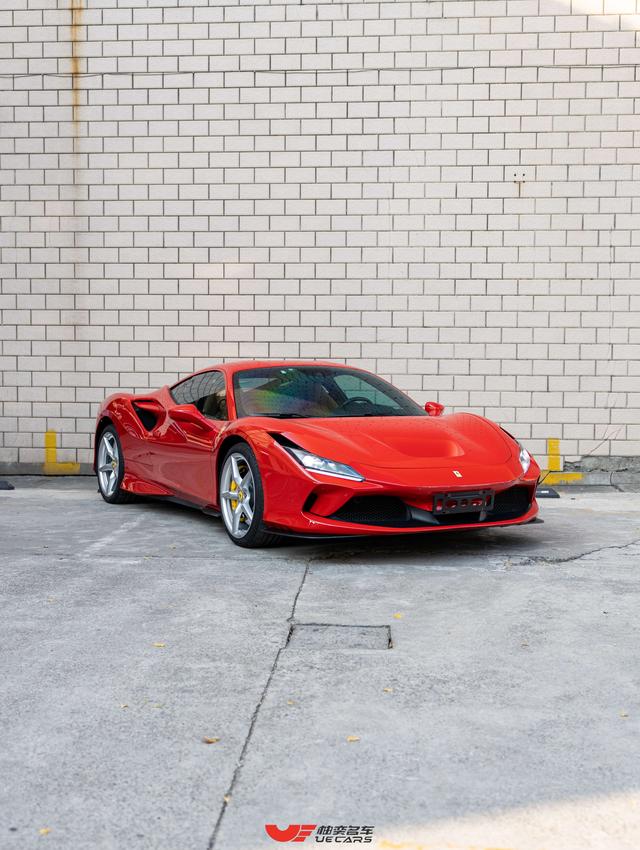 Ferrari F8