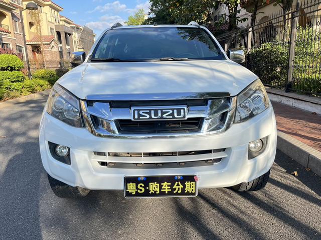 Isuzu D-MAX