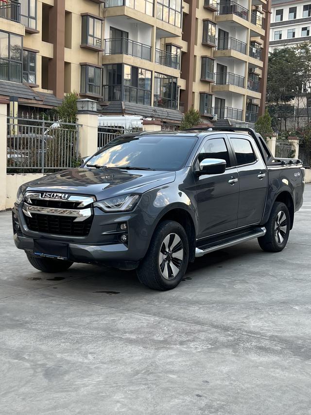 Isuzu D-MAX