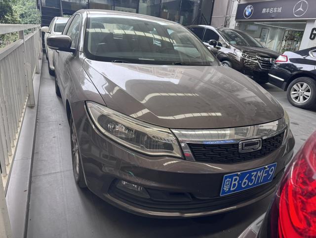 Qoros 3