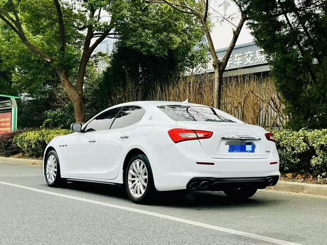 Maserati Ghibli