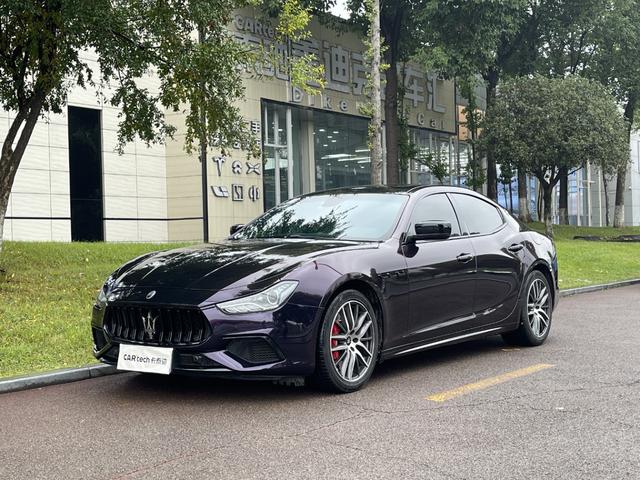 Maserati Ghibli