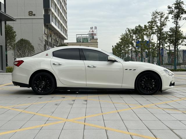 Maserati Ghibli