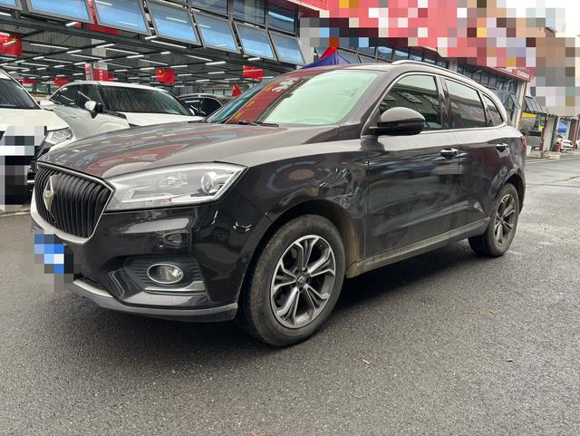 Borgward BX7