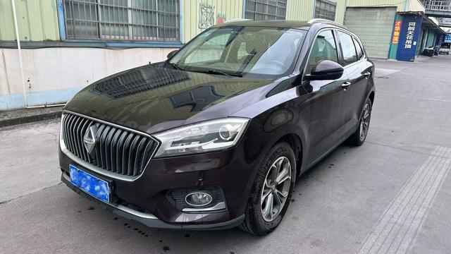 Borgward BX7