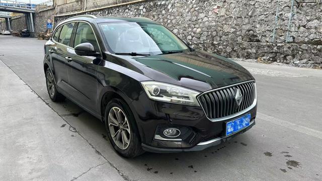 Borgward BX7