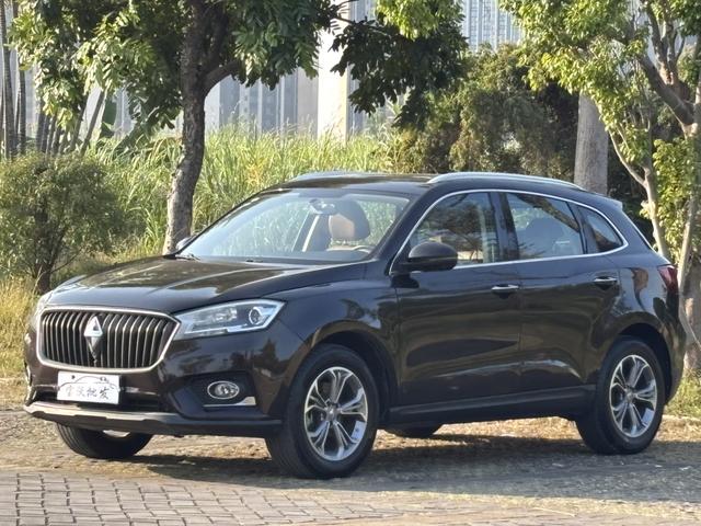 Borgward BX7