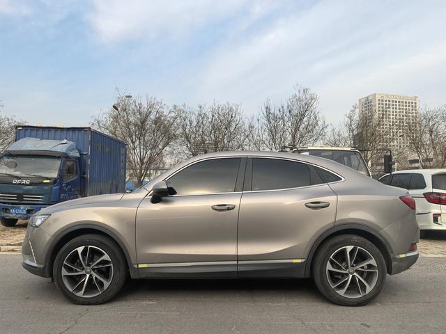 Borgward BX6