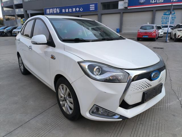 Jiangxi JAC iEV7