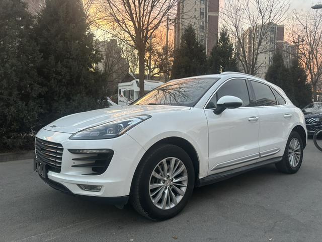 Zotye SR9