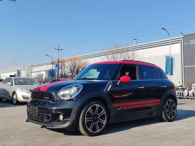 MINI JCW COUNTRYMAN