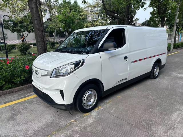 Maxus EV30