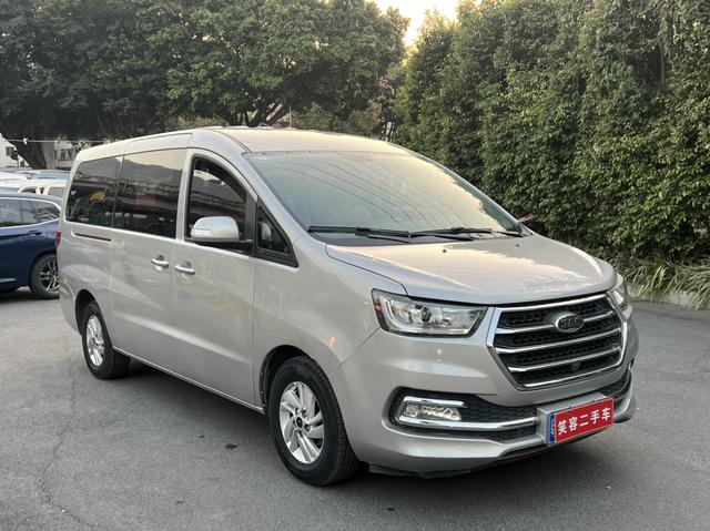 JAC Ruifeng M4