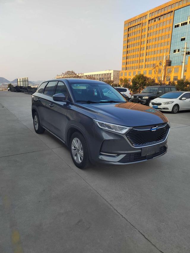 Oshan Changan Auchan X7