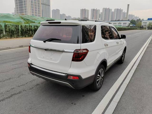 Oshan Changan Auchan CX70