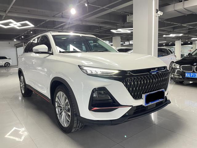 Oshan Changan Auchan X7 PLUS