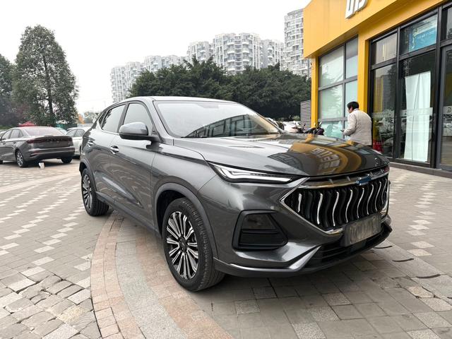 Oshan Changan Auchan X5